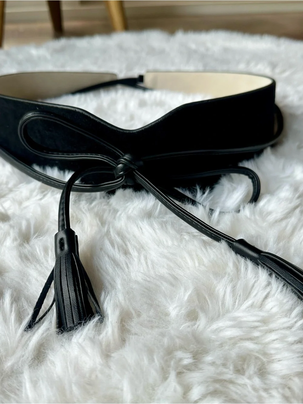 White House Black Market Black Leather Obi Bow-Tie Waist Belt Suede